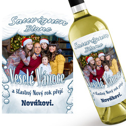 Bílé víno s vánočním přáním a fotkou