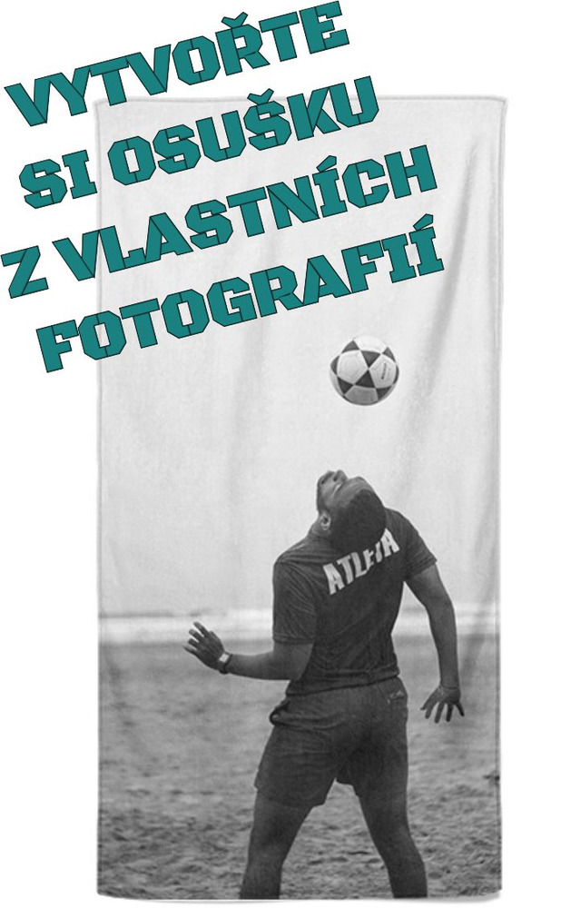 Osuška z vlastních fotografií a textů pro fotbalisty