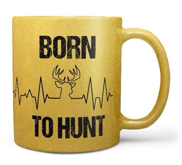 Hrnek Born to hunt (zlatý)