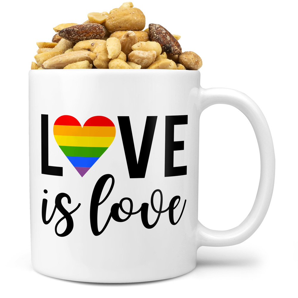 Levně Hrnek LGBT Love is love (Náplň hrníčku: Směs slaných oříšků)